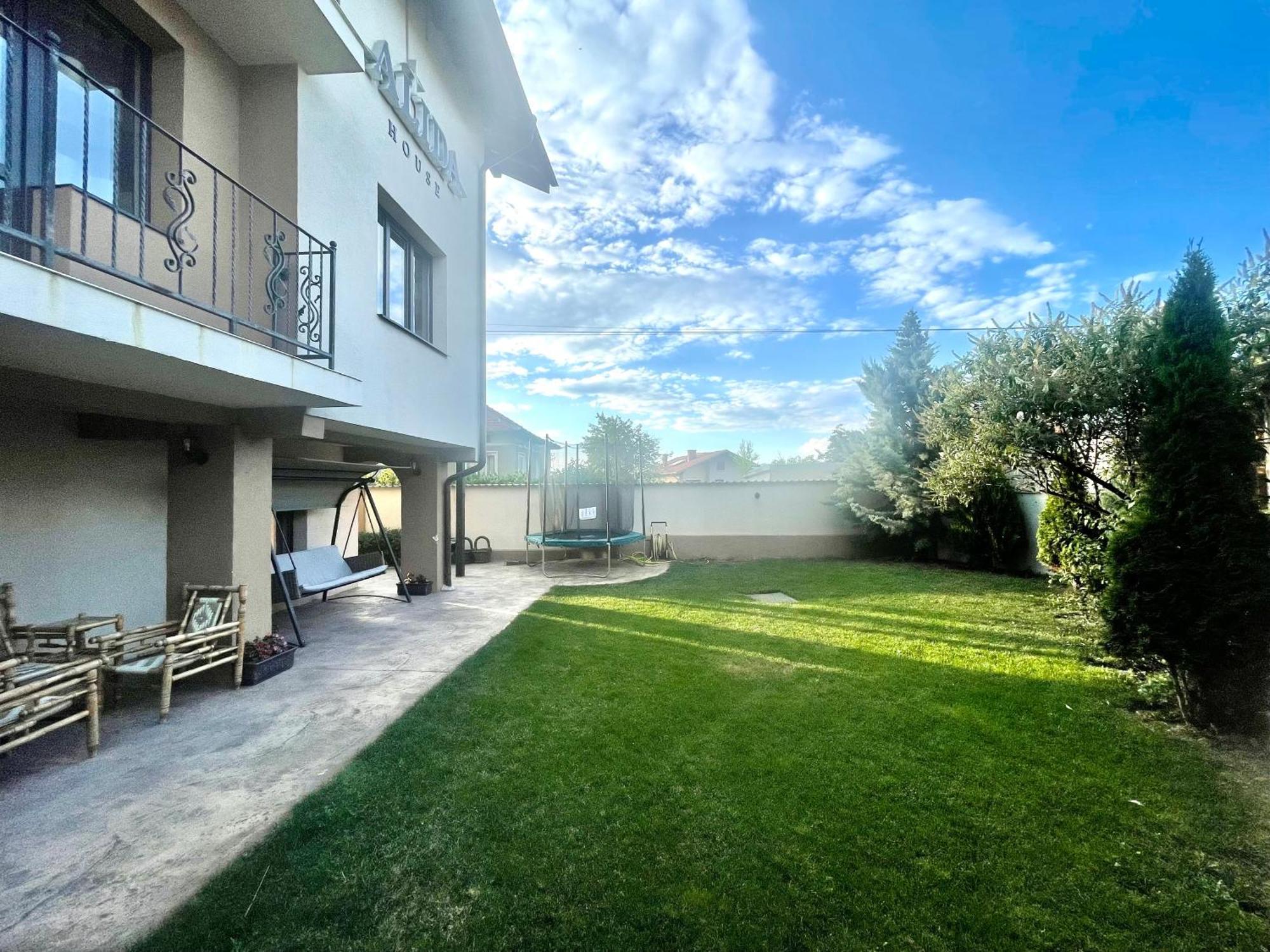 Къща За Гости Алида Sapareva Banya Exterior foto